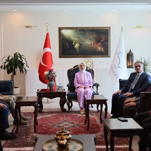 Bakanımız Göktaş, Van'da "Terörsüz Türkiye Kardeşlik Sofrası"nda konuştu: - fotoğraf 5