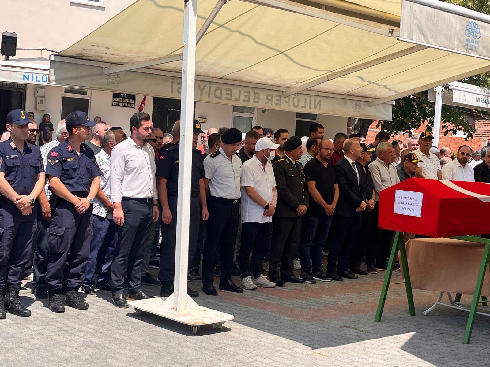 Kıbrıs Gazimiz Rahmi Sevil Son Yolculuğuna Uğurlandı