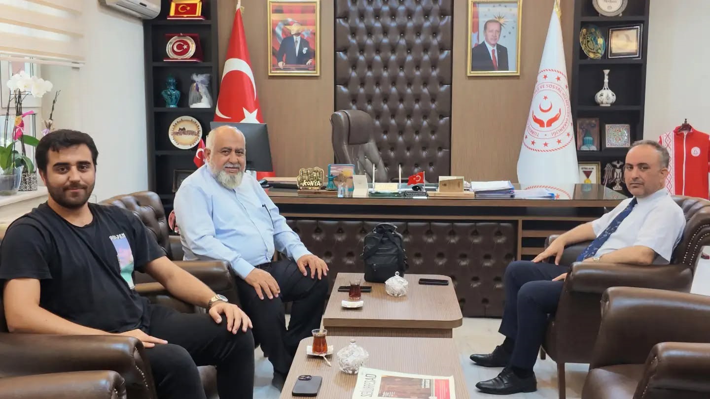 Adana Önder İmam Hatipliler Derneği Başkan Yardımcısı Osman Bedir, İl Müdürümüz Arif Topal’ı Makamında Ziyaret Etti