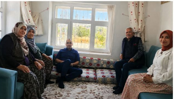 İl Müdürümüz Şehit Ailesini Ziyaret Etti