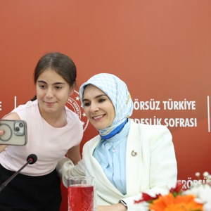 Bakanımız Göktaş: "Terörsüz Türkiye’yi şehit yakınlarımız ve gazilerimizle birlikte inşa ettik” - fotoğraf 7