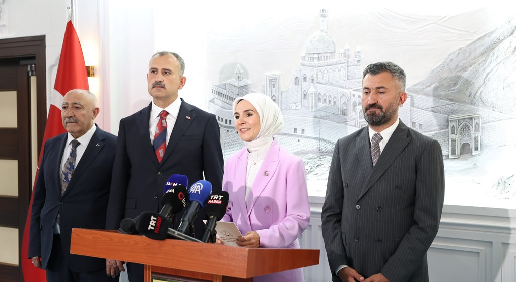 Bakanımız Göktaş, Ağrı'da "Terörsüz Türkiye" süreciyle ilgili konuştu