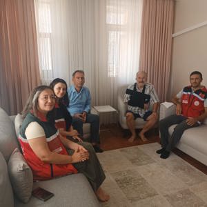 Gazilerimiz ve Şehit Yakınlarımız Ziyaret Edildi - fotoğraf 2