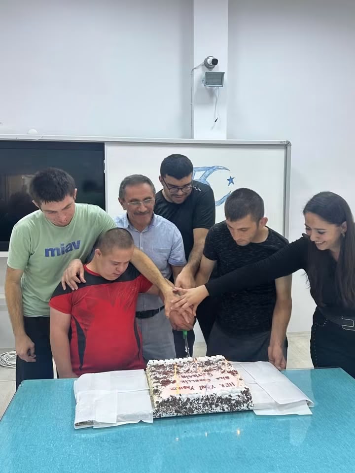 Özel Bireylerimize Sosyal Etkinlik