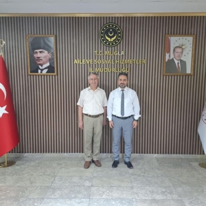 İl Nüfus ve Vatandaşlık Müdürlüğü Merkez Müdürü Olgun SEÇKİN, Muğla Aile ve Sosyal Hizmetler İl Müdürümüz Mahmut SELÇUK’u makamında ziyaret etti.  - fotoğraf 1