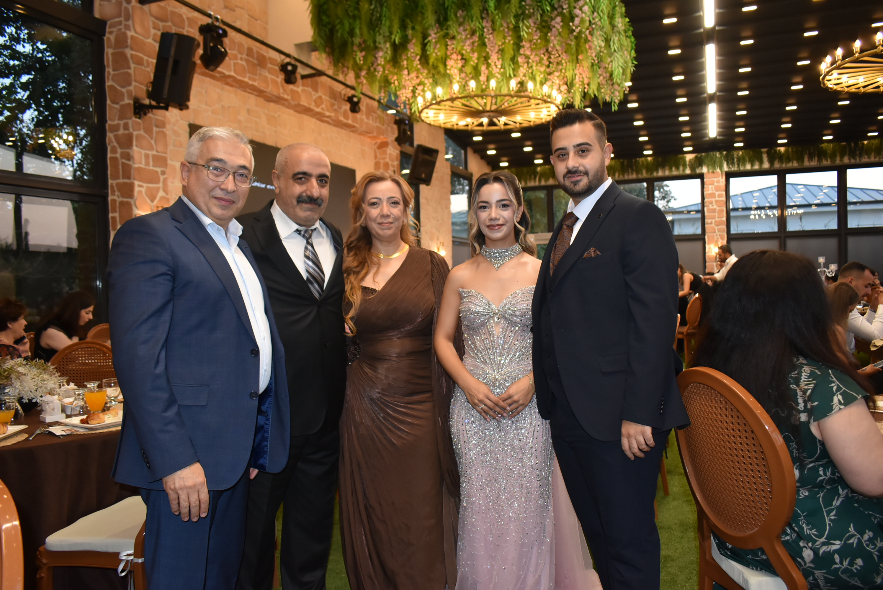 Aile Vizyonumuzla Gençlerimizin Yanındayız