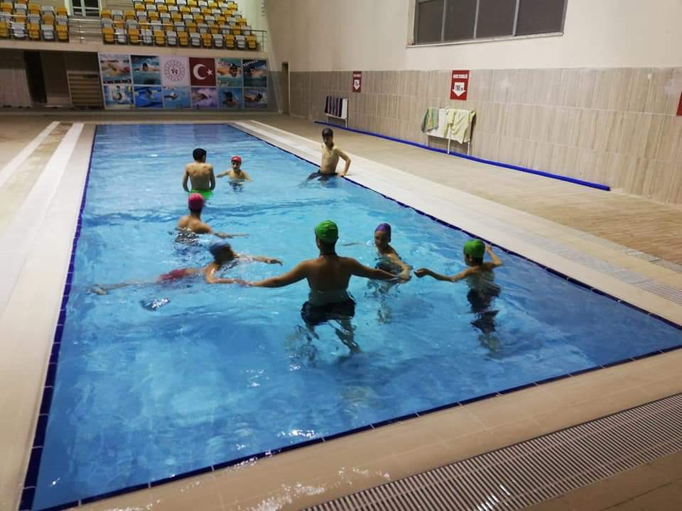 Koruma ve Bakım altında bulunan çocuklarımız yüzme kursuna katıldılar