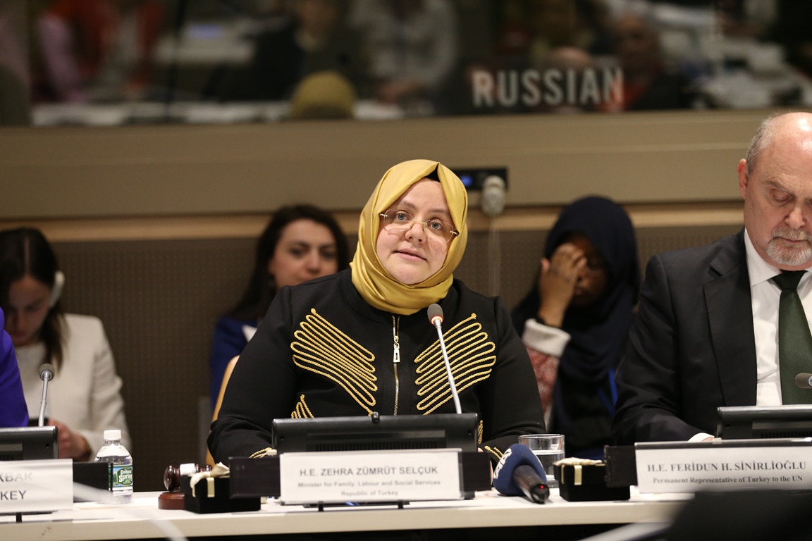 Bakan Selçuk, New York’ta 63. Kadının Statüsü Komisyonunda Temaslarına Devam Ediyor