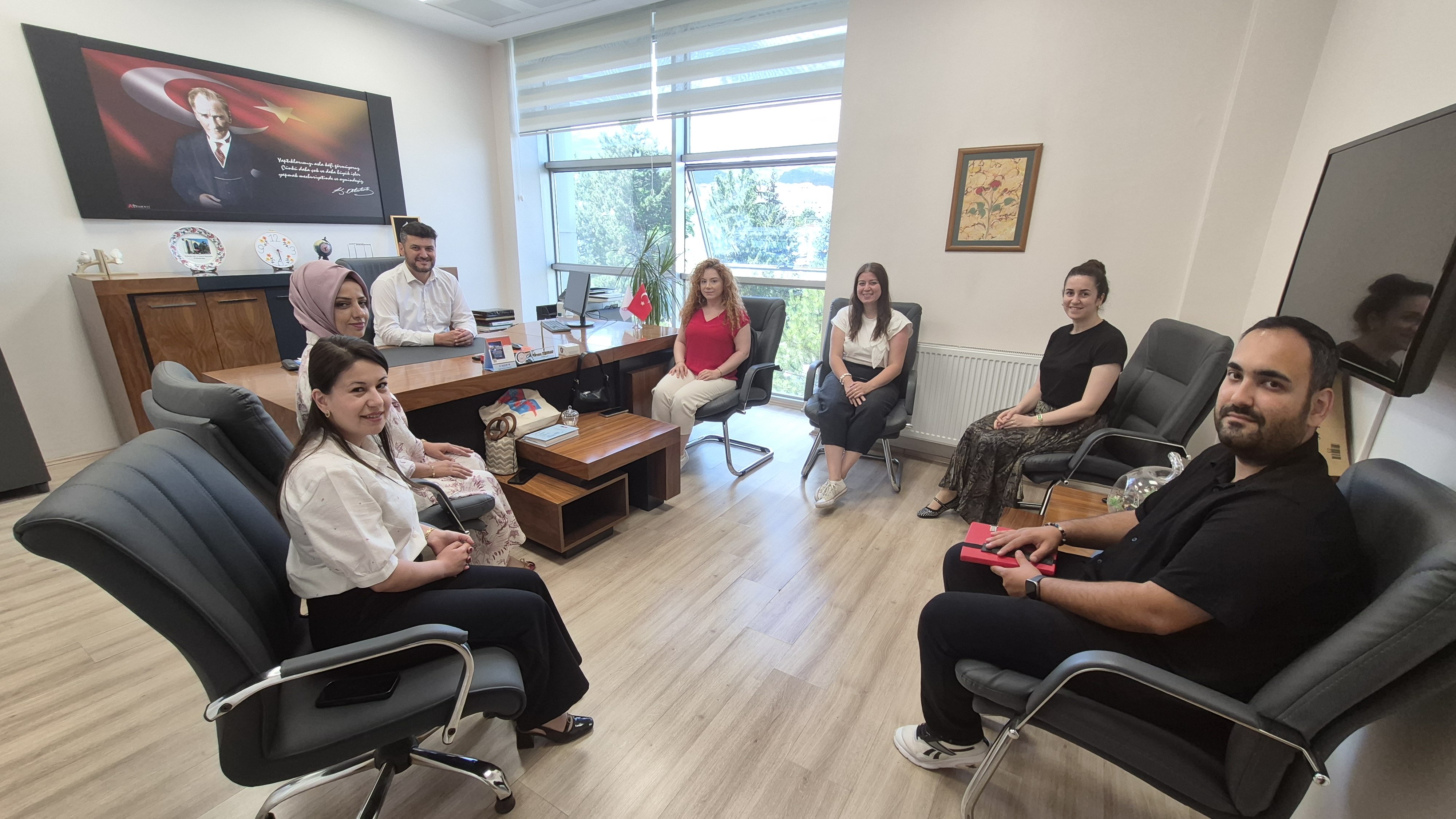 Geçici Koruyucu Aile Hizmet Modeli Kapsamında İstişare Toplantısı Gerçekleştirildi