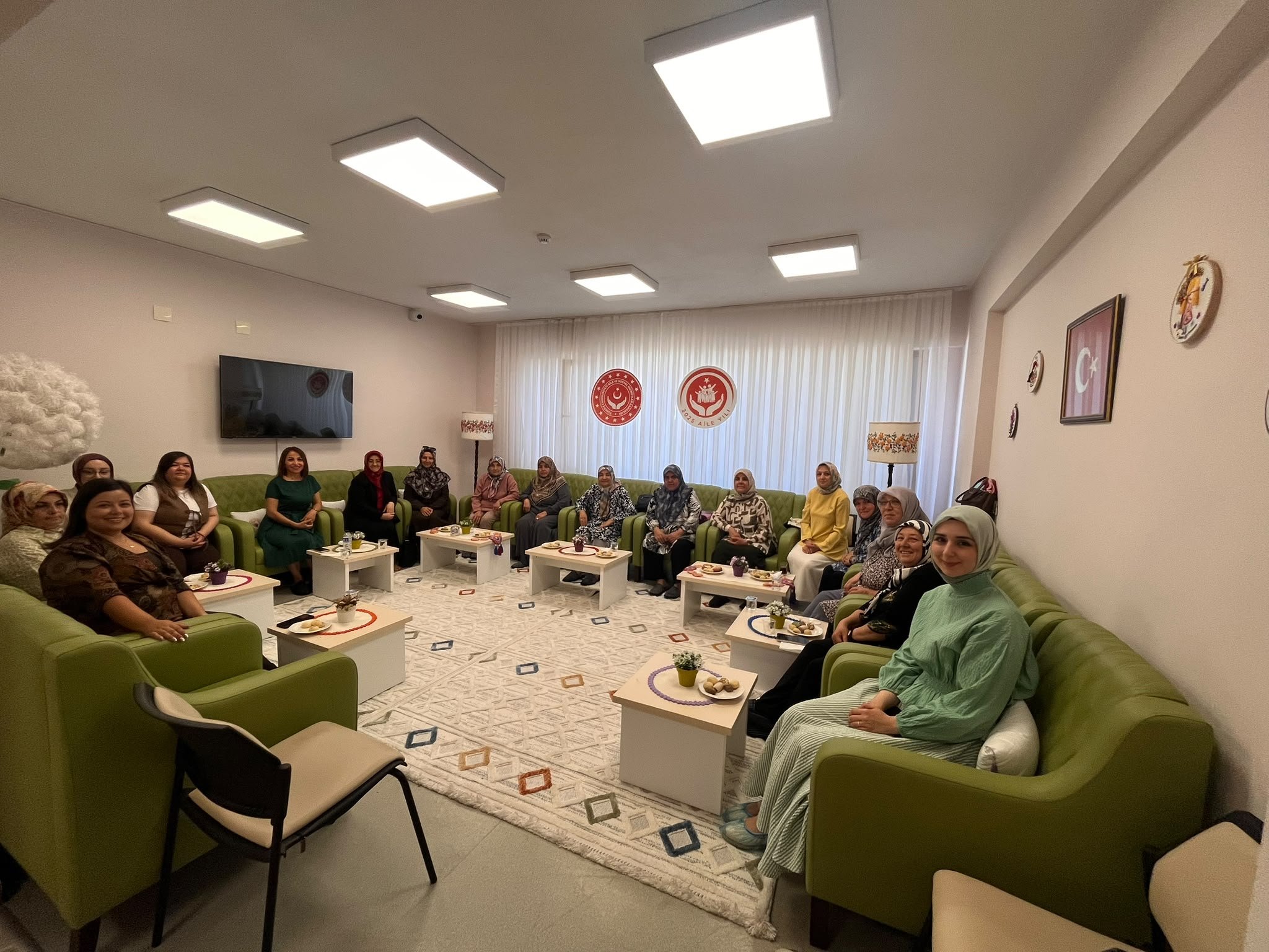 Şehit Annelerimizden Engelsiz Yaşam Merkezimize Vefa Ziyareti