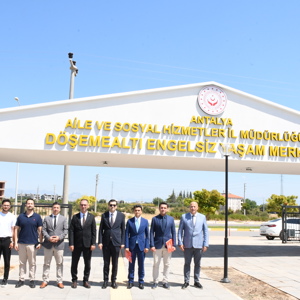 Engelli ve Yaşlı Hizmetleri Genel Müdürümüz Taha Kürşad Sezen,  Döşemealtı Engelsiz Yaşam Merkezimizde İncelemelerde Bulunuldu - fotoğraf 1