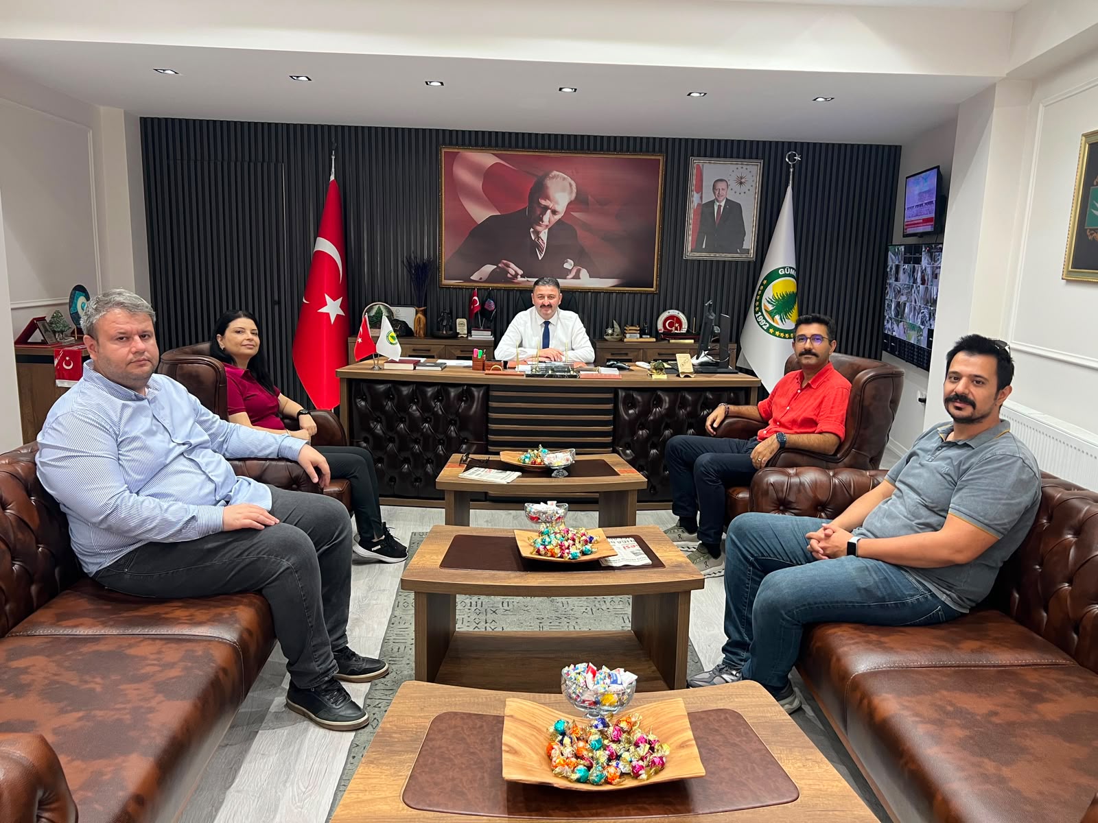 Gümeli Belediye Başkanı Sayın Aytaç TOSUN'a bir ziyaret gerçekleştirilmiştir.