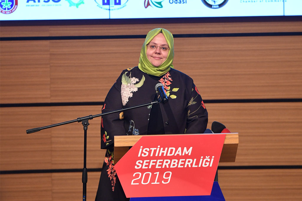 Bakan Selçuk, "İstihdam Seferberliği 2019 Aydın Buluşması"na Katıldı 