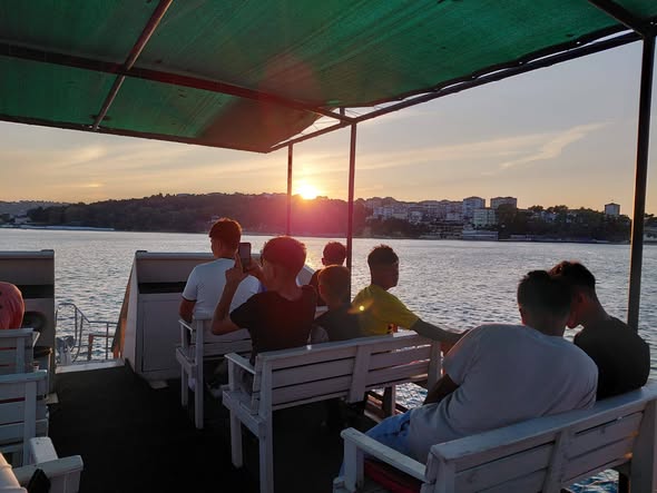 Bozok Çocuk Evleri Sitemizde kalan çocuklarımızla Sinop iline gezi faaliyeti düzenlenmiştir.