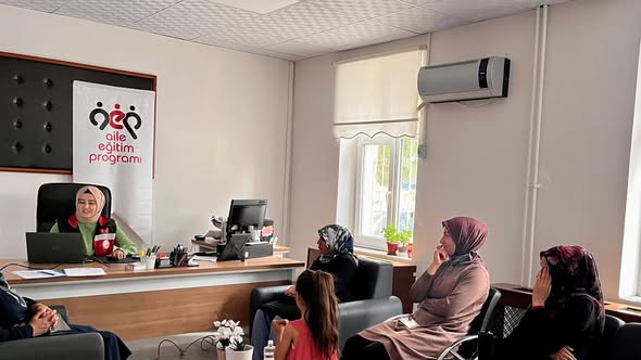 ‘’Aile Yaşam Becerileri’’ konulu eğitim verildi.
