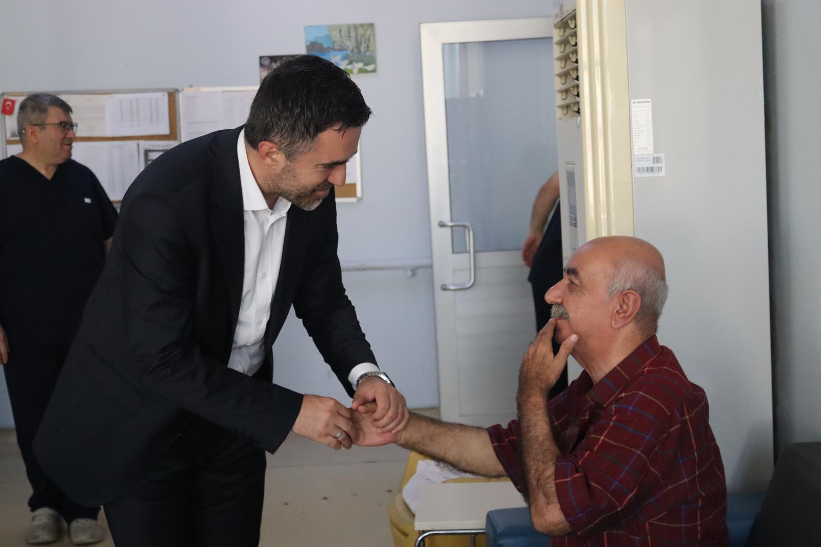 İl Müdürümüz Sn. Ömer Turan, Esenyurt Bakım ve Rehabilitasyon Merkezi Müdürlüğümüzü Ziyaret Etti
