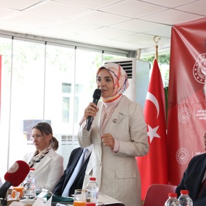 Bakanımız Göktaş, Muş'ta şehit aileleri ve gazilerle buluştu - fotoğraf 4