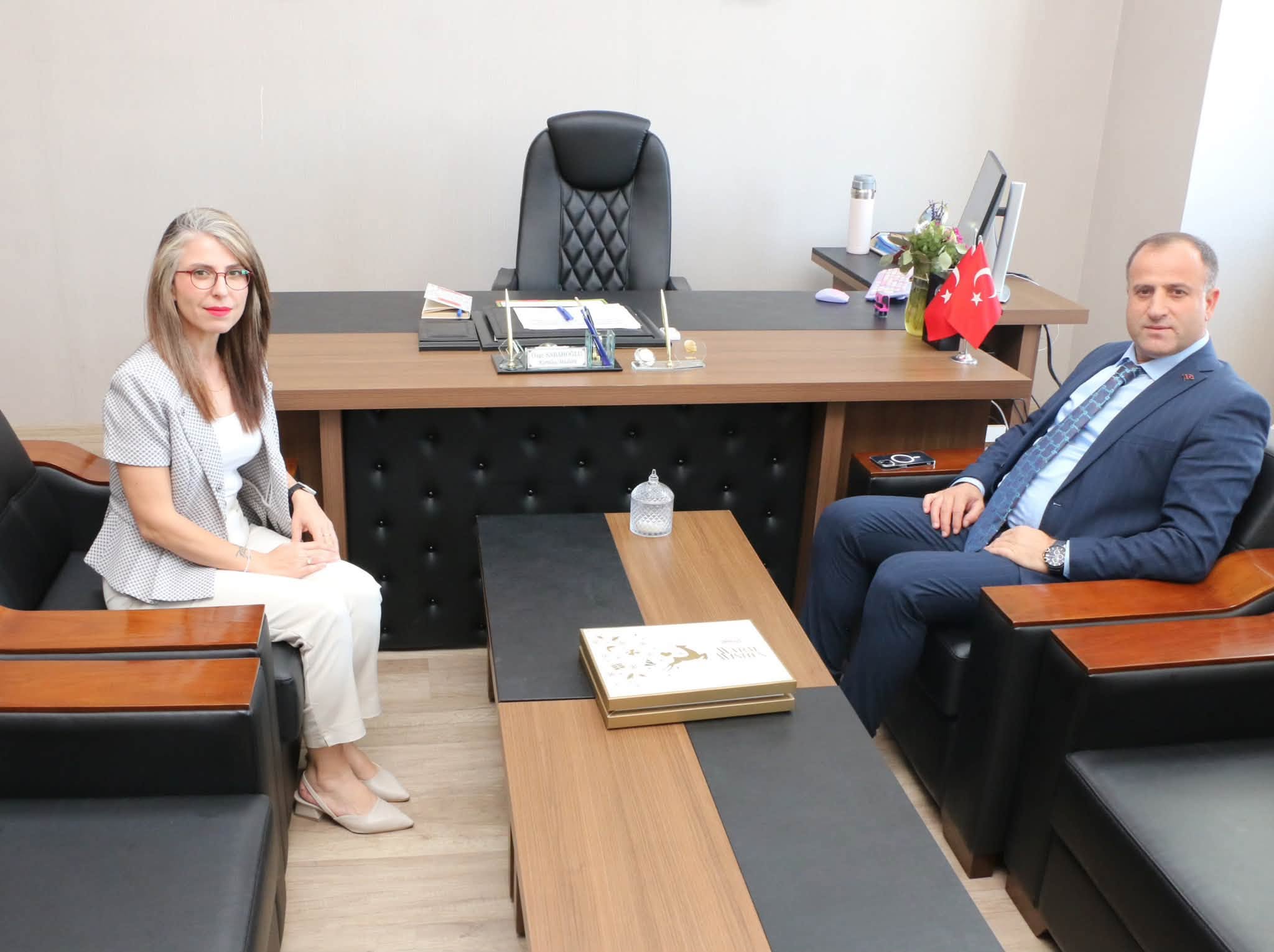 İl Müdürümüz Fatih YILMAZ’dan Eyyübiye Sosyal Hizmet Merkezimize Ziyaret