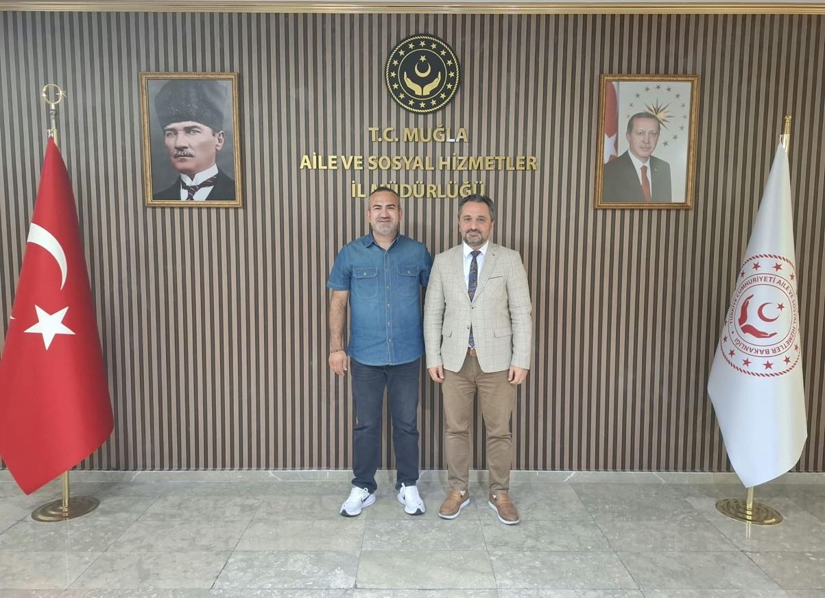 Demirören Haber Ajansı Muğla Temsilcisi Cavit AKGÜN, İl Müdürümüz Mahmut SELÇUK’u ziyaret etti.