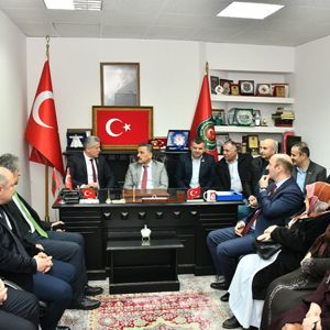 Samsun protokolü, şehit yakını ve gaziler ile bir araya geldi - fotoğraf 1