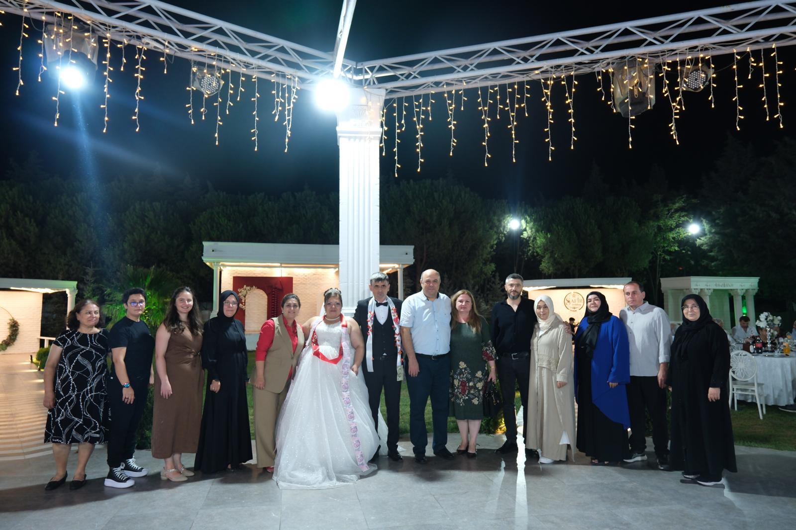 Aile ve Nüfus On Yılı’nda Tuğba & Ahmet Çiftimizin Mutluluğuna Ortak Olduk