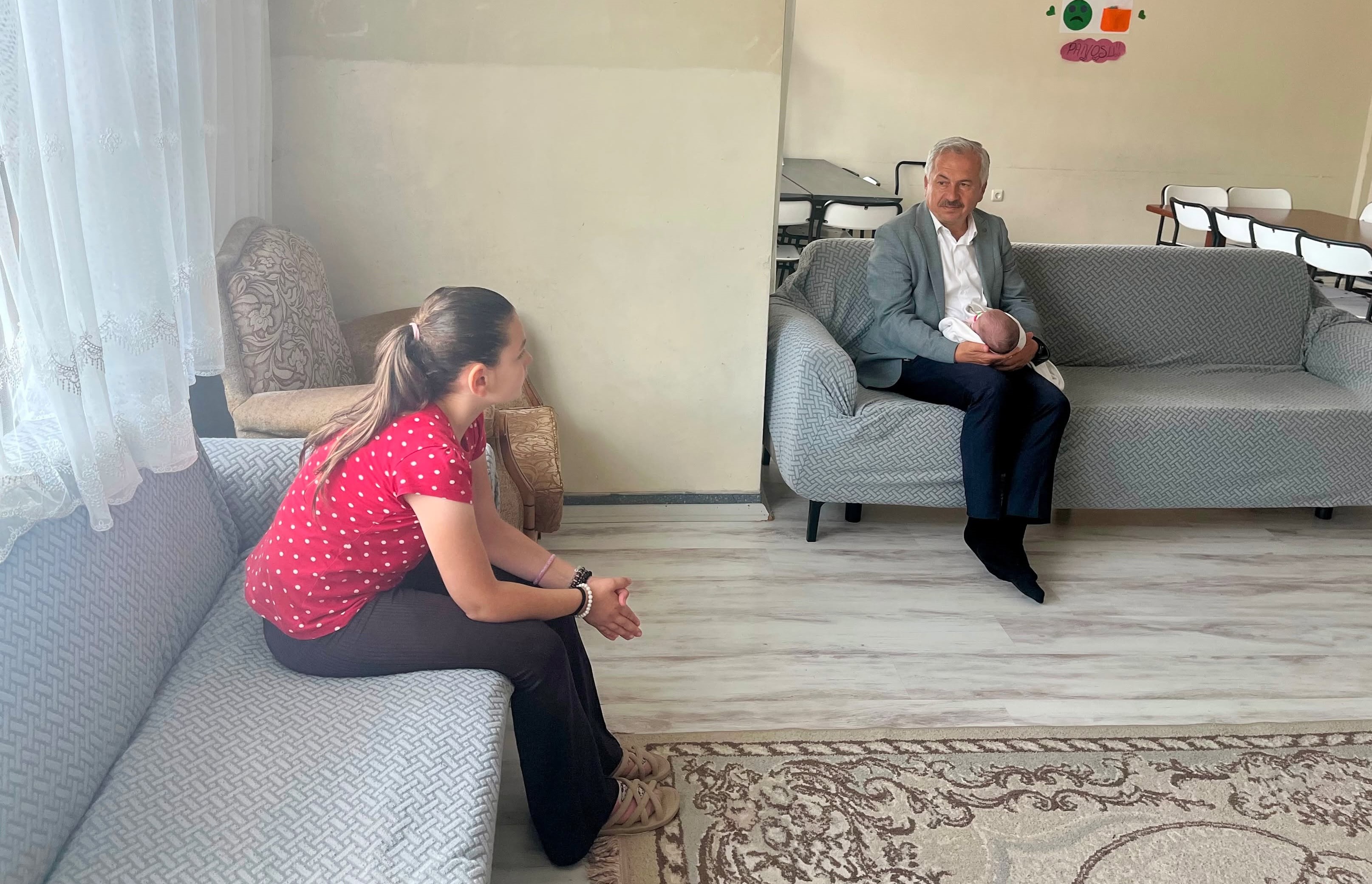 İl Müdürümüz Harun Köksalan’dan Çocuk Evleri Sitesi Müdürlüğümüze Ziyaret