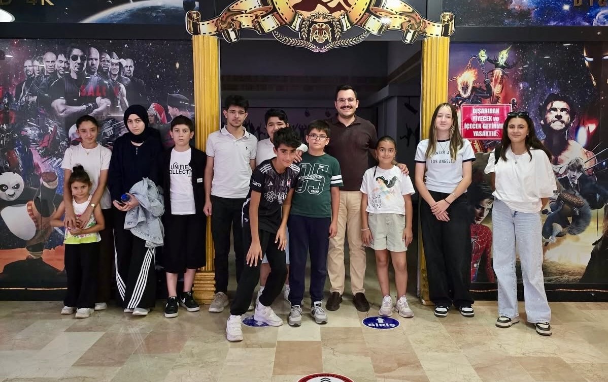 Çocuklarımızla Mutluluğu Aynı Perdede Paylaştık