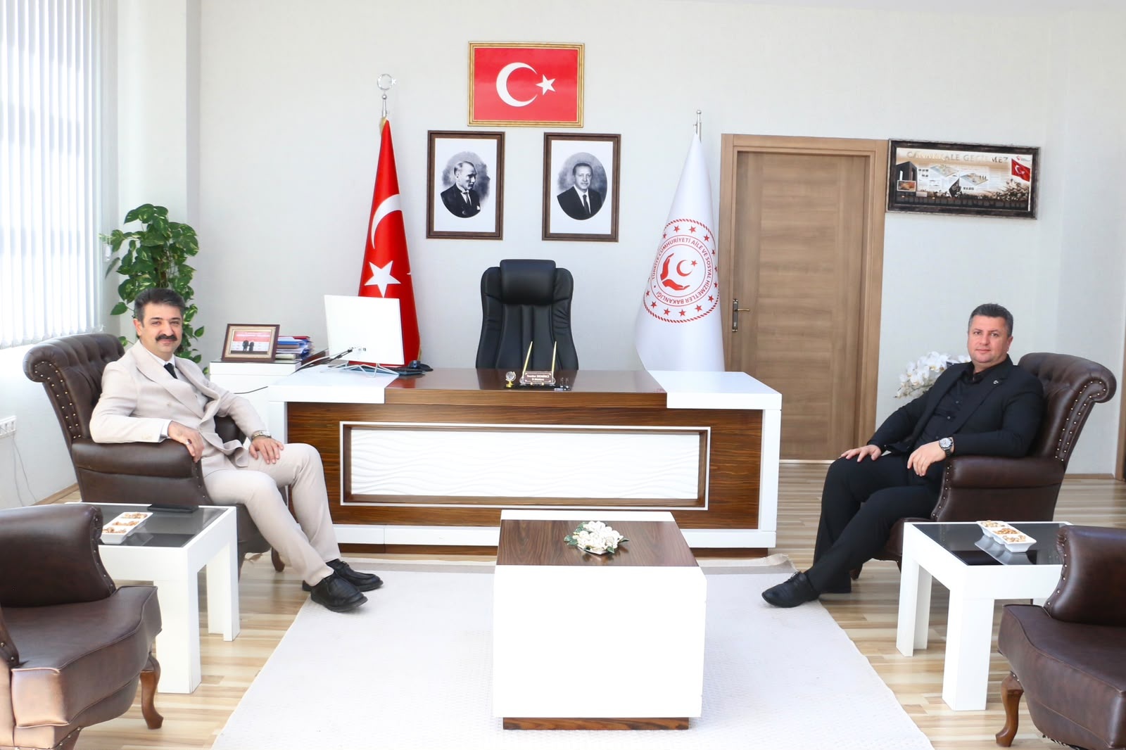Elazığ Havalimanı Müdürü Sayın Zeynel Abidin GÖRÜR, İl Müdürlüğümüzü Ziyaret Etti.