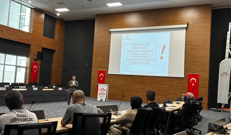 Kadına Yönelik Şiddet ve Erken Yaşta ve Zorla Evliliklerin Önlenmesine Yönelik Farkındalık Eğitimi Gerçekleştirildi