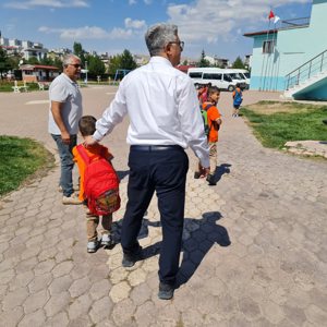 İl Müdürümüz Özgür Kırmızıtaş, Dört Eylül Çocuk Evleri Sitesi Müdürlüğümüzü Ziyaret Etti  - fotoğraf 2