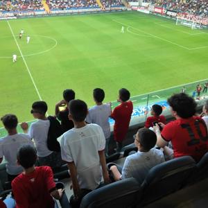 'İyilik Var' Kampanyası Kapsamında Çocuklarımız ve Engelli Bireylerimiz Maç Deneyimi Yaşadı - fotoğraf 8