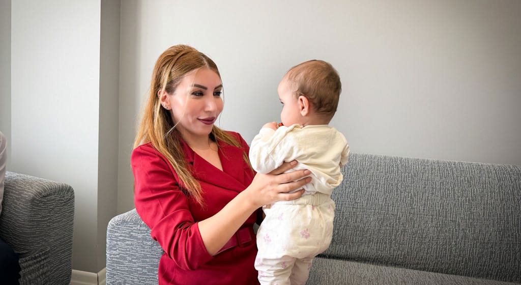 İl Müdürümüz BİLGİÇ’ten Aile ve Gençlik Fonu ile Yuva Kuran Ata Ailesine Ziyaret