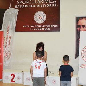 “Bizim Çocuklar 10. Satranç Turnuvası” İl Eleme Turnuvası Gerçekleştirildi - fotoğraf 11