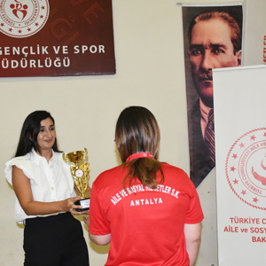 “Bizim Çocuklar 10. Satranç Turnuvası” İl Eleme Turnuvası Gerçekleştirildi - fotoğraf 12