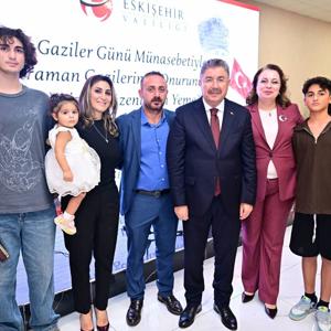 19 Eylül Gaziler Günü Dolayısıyla Gazilerimiz ve Aileleriyle Bir Araya Gelindi - fotoğraf 12