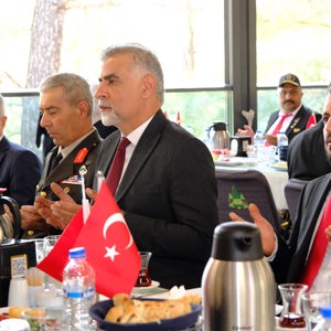 19 Eylül Gaziler Günü’nde Aziz Şehitlerimiz Dualarla Anıldı - fotoğraf 3
