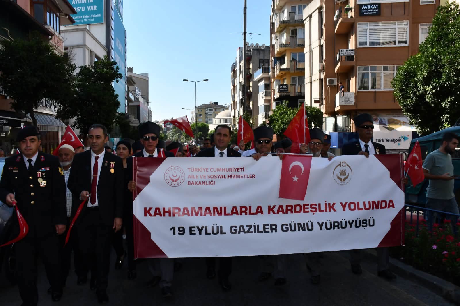 19 Eylül Gaziler Günü kapsamında “Kahramanlarla Kardeşlik Yolunda” Yürüyüşü