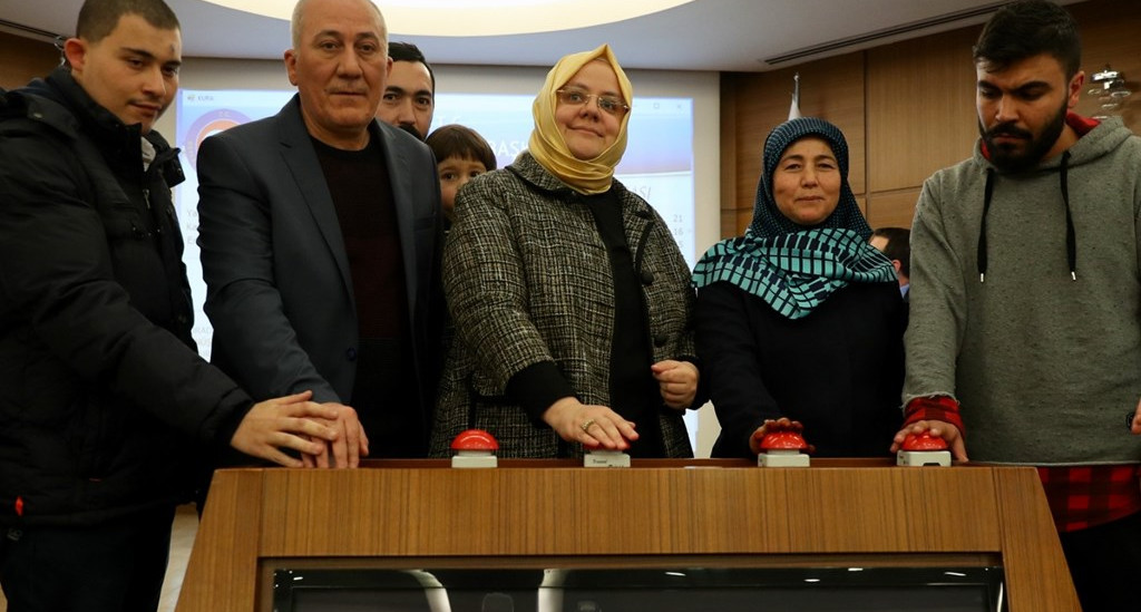 Aile, Çalışma ve Sosyal Hizmetler Bakanı Zehra Zümrüt SELÇUK, 208 Şehit Yakını, Gazi ve Gazi Yakınının Daha Atama Kurasının Gerçekleştirildiğini Açıkladı