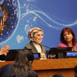 Emine Erdoğan Hanımefendi ve Bakanımız Göktaş, BM'de çocuklar için güvenli dijital sistemlerin inşasına ilişkin programa katıldı - fotoğraf 10