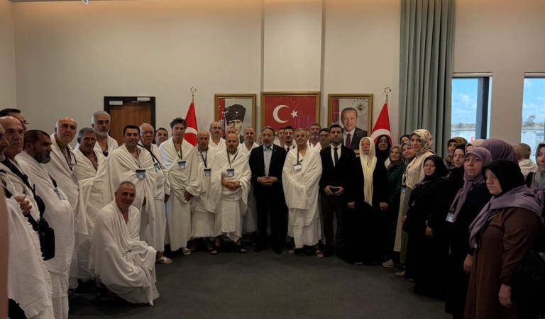 Şehit Ailelerimiz Umre Yolculuğuna Uğurlandı