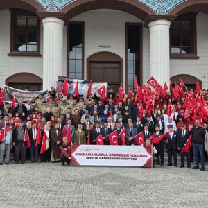 “Kahramanlarla Kardeşlik Yolunda Gaziler Günü Yürüyüşü” Düzenlendi - fotoğraf 4