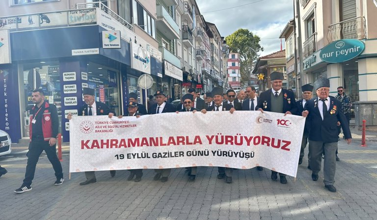 Simav’da 19 Eylül Gaziler Günü Programlarına Katılım Sağlandı