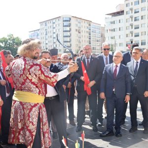 19 Eylül Gaziler Günü Kapsamında “Kahramanlarla Kardeşlik Yolunda” Yürüyüşü - fotoğraf 8