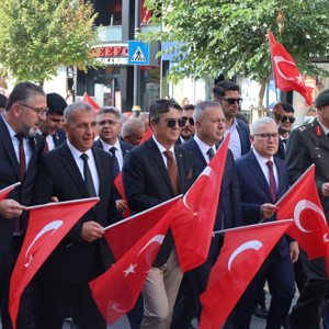 19 Eylül Gaziler Günü Kapsamında “Kahramanlarla Kardeşlik Yolunda” Yürüyüşü - fotoğraf 5