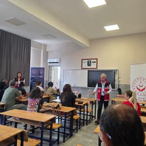 Okullar Açılıyor: Ailelere Yönelik Eğitim Gerçekleştirildi - fotoğraf 1
