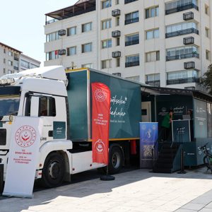 Valimiz Sn. Yılmaz Şimşek, Yükselen Kadınlar Girişimcilik Eğitim Tırı’nı Ziyaret Etti - fotoğraf 4