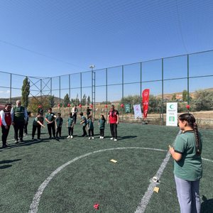 “Yiğido Dede ile Eskimeyen Oyunlar” Etkinliğinde Çocuklarımızla Bir Araya Geldik - fotoğraf 5