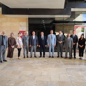 Vali Yardımcımız Ahmet Yeşilyurt, İl Müdürümüz Özgür Kırmızıtaş ve Ulusal Otizm Eylem Planı Komisyonu Üyeleri Hamidiye Gündüz Bakım, Rehabilitasyon ve Aile Danışma Merkezi Müdürlüğümüzü Ziyaret Etti - fotoğraf 8