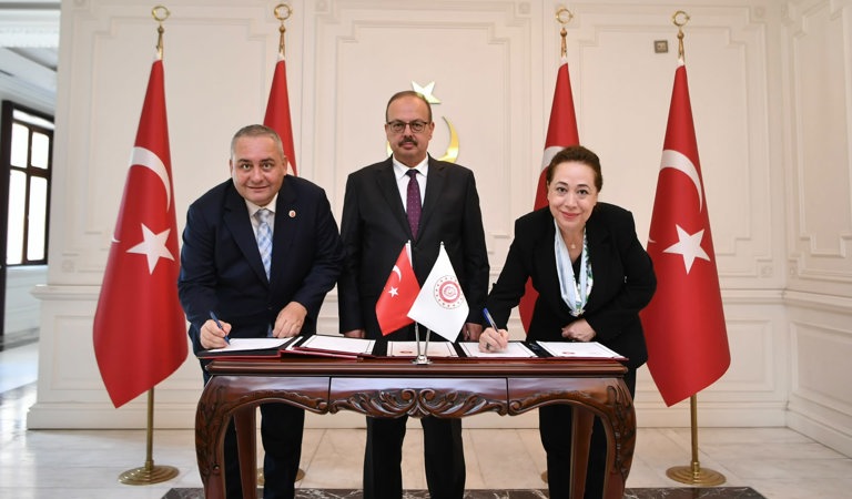 Engelsiz Yaşam ve Yaşlı Bakım Rehabilitasyon Merkezleri İçin Protokol İmzalandı