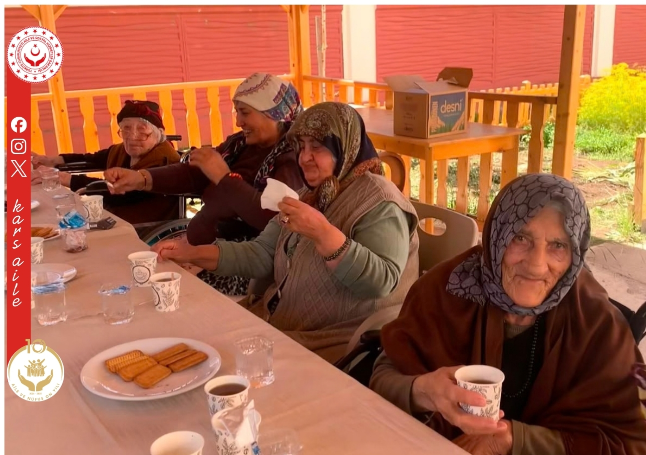 📍 Huzurevimizde Keyifli Çay Saati